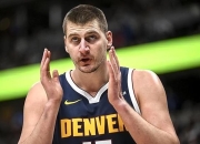 约基奇爆发新星，爆发新星刷新纪录，连续三场30+球队迎来希望！的简单介绍