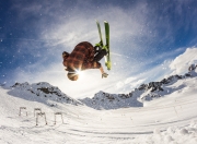 表现优异引爆全场！，Rookie意外战胜澳大利亚队赢得满堂喝彩